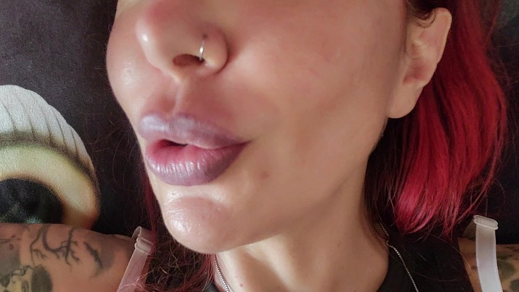 (Chantal channel) (Chantal channel)