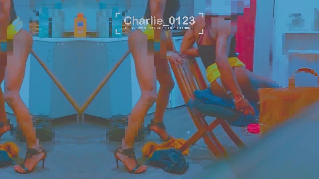 28 сантиметрів tout est permis (Charlie_0123) 28 centimetres tout est permis (Charlie_0123)