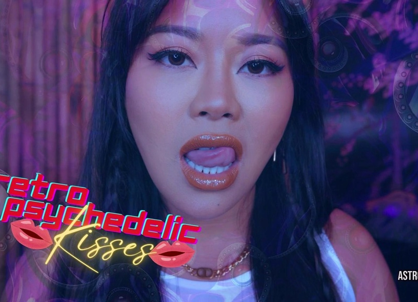 Retro Psychedelic Kisses Feat Astrodomina
