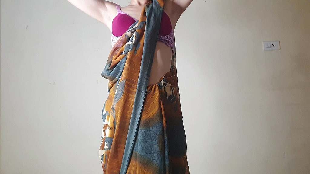 young indian bhabhi sucking and taking my cock in both missionary and doggystyle. (Bunny9489, Hunny1821) young indian bhabhi sucking and taking my cock in both missionary and doggystyle. (Bunny9489, Hunny1821)
