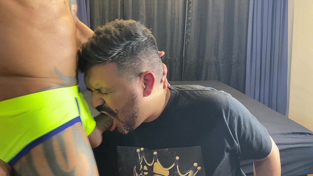 gostoso sentir o macho socando no meu rabo (Kxorrao, Dadboy18mais) gostoso sentir o macho socando no meu rabo (Kxorrao, Dadboy18mais)