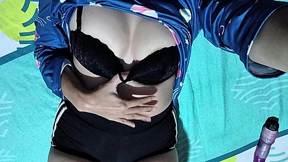 Marido y mujer tienen sexo caliente en la habitacion del hotel ( XVIDEOS RED)